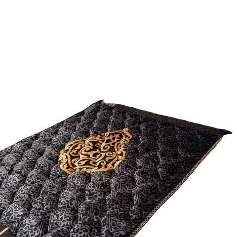 Noir Crest Serenity - Premium Quilted Prayer Mat