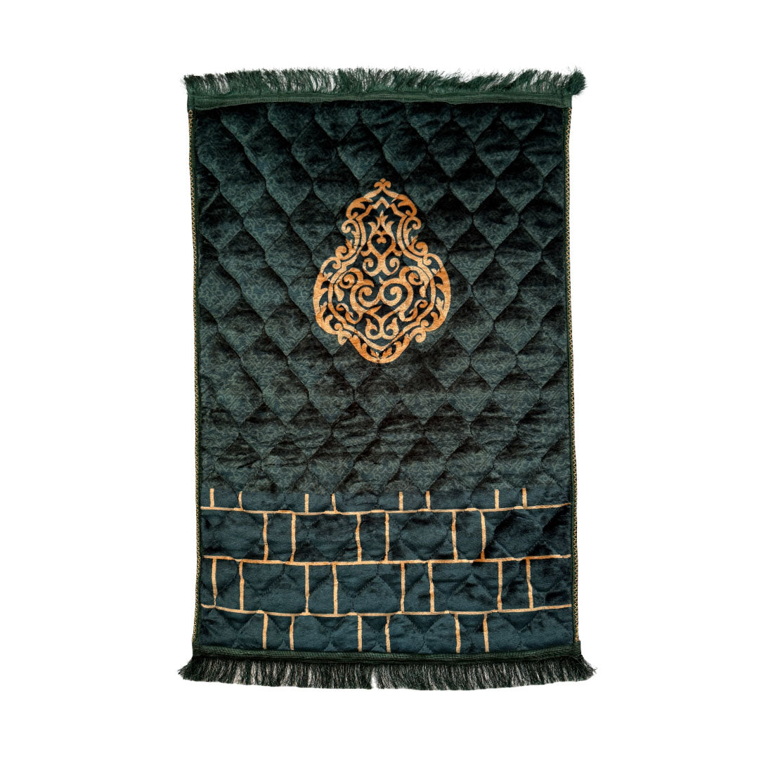 Emerald Crest Harmony – Premium Quilted Prayer Mat